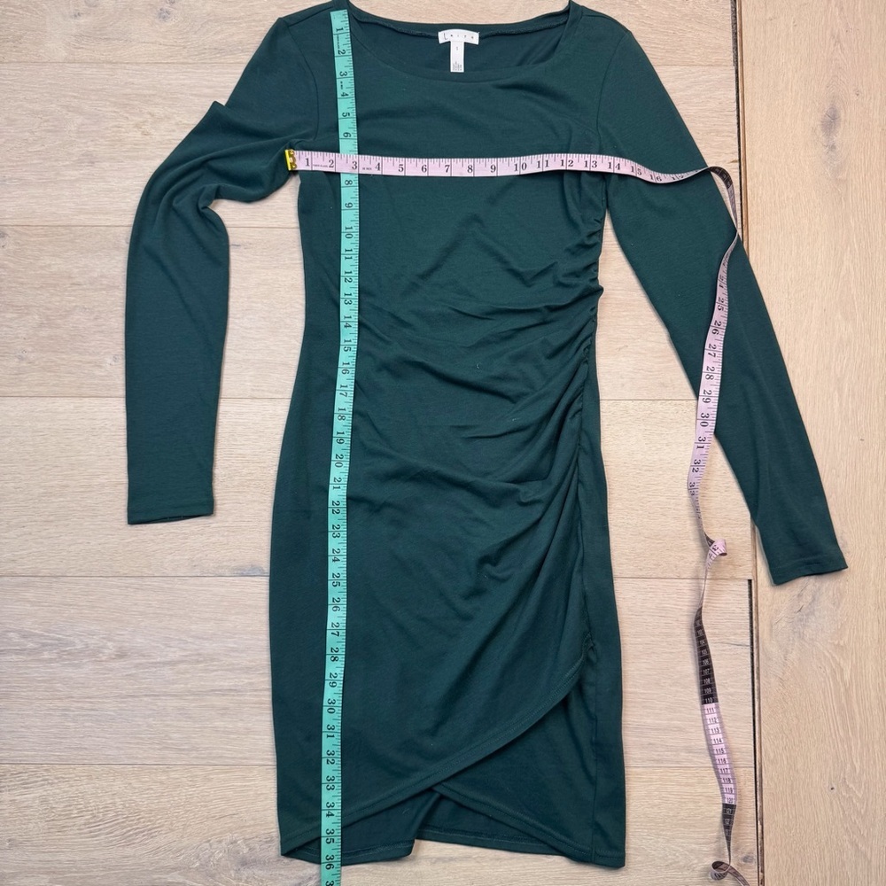 Leith Ruched Long Sleeve Dress - Picture 4 of 7